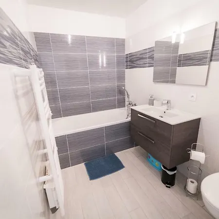 Feriehus Le Rive Droite - Grand Lyon *